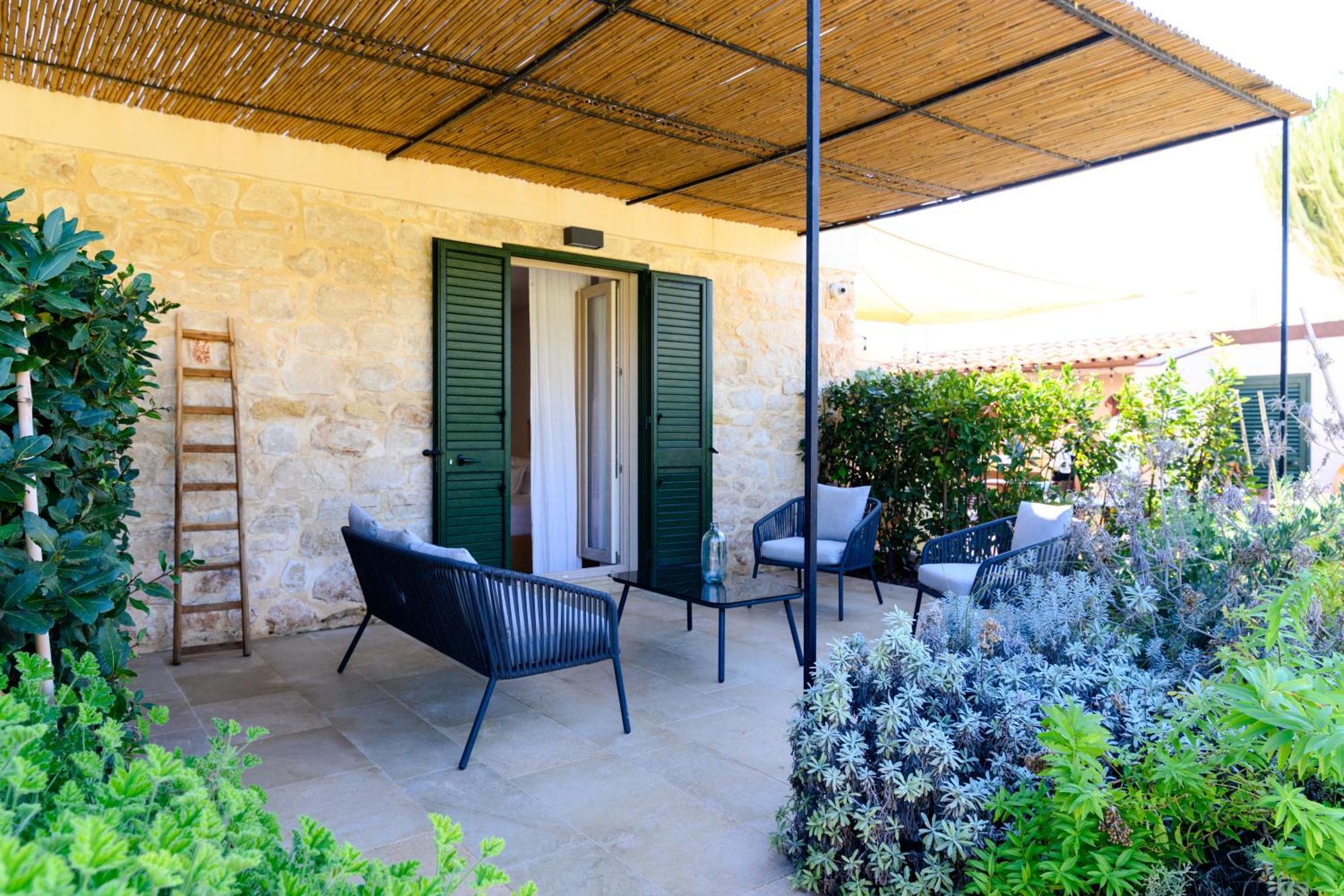 Chambre Double avec Patio